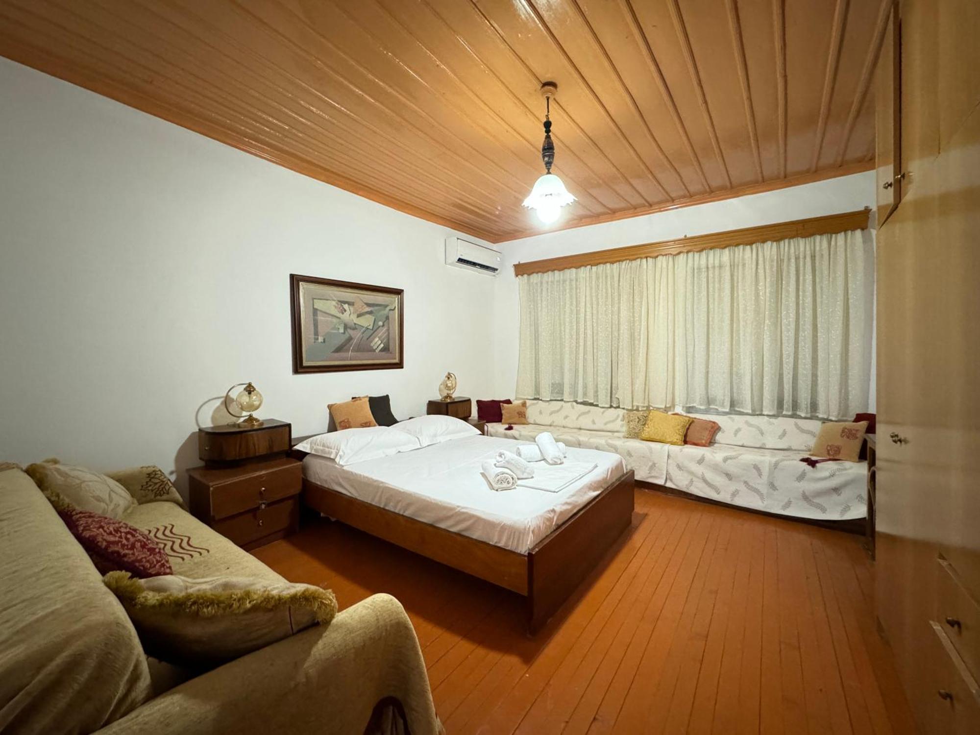 מלון Gjirokastër Grandpas House מראה חיצוני תמונה