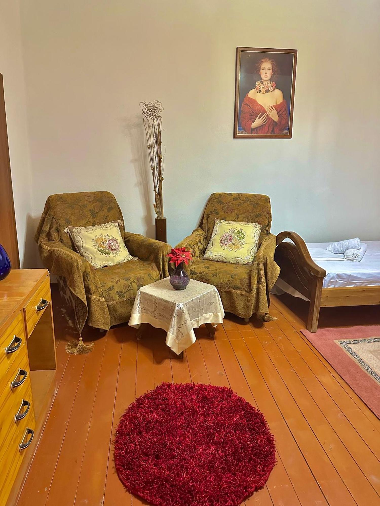 מלון Gjirokastër Grandpas House מראה חיצוני תמונה