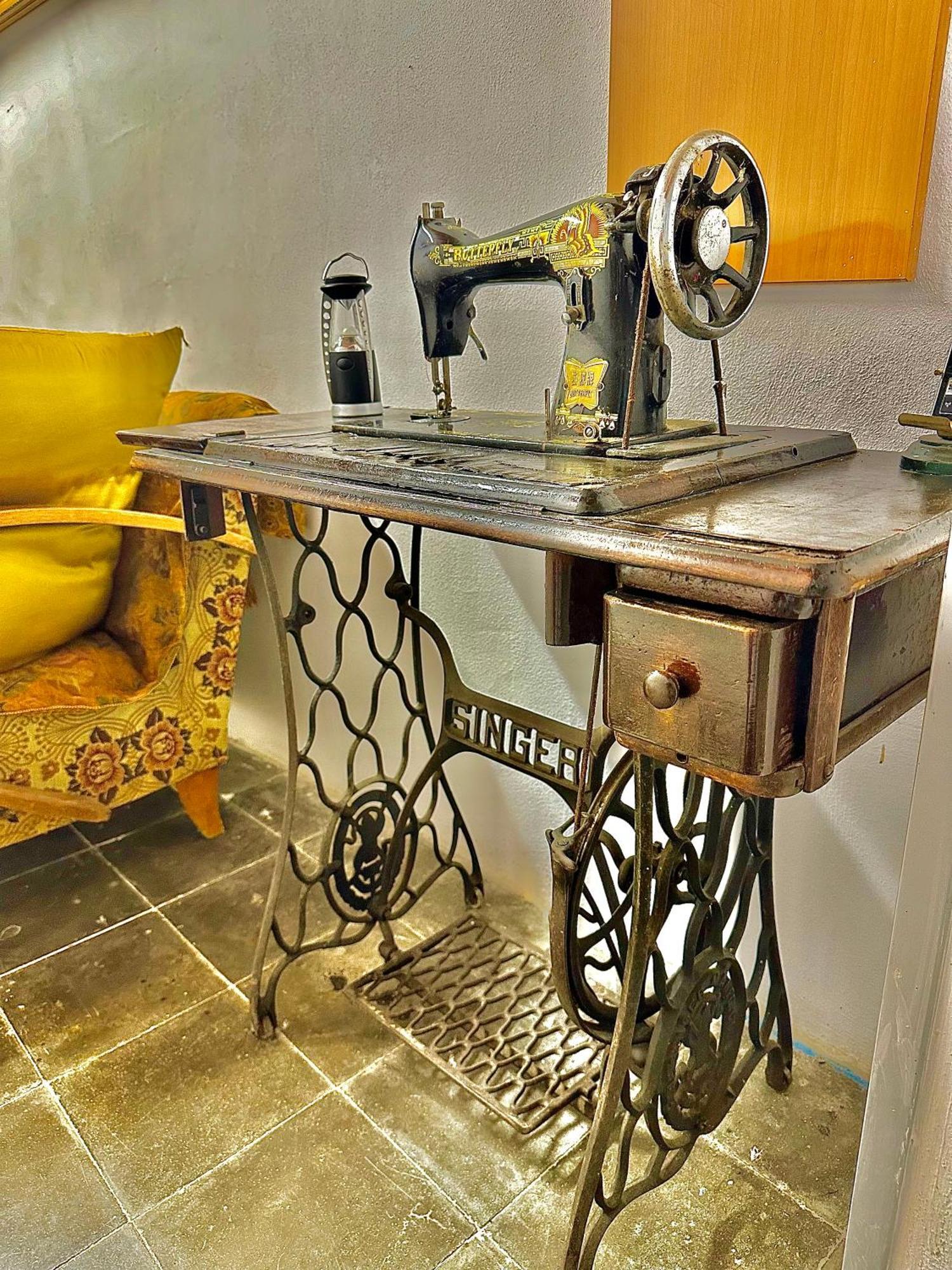 מלון Gjirokastër Grandpas House מראה חיצוני תמונה